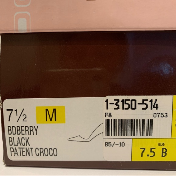 Bandolino Croc Embossed Leather Pointy Toe Heels, Size 7.5M Black Patent NWOT - Picture 11 of 11